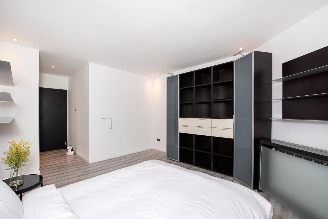 Large And Central 2 Bed Londres Exterior foto
