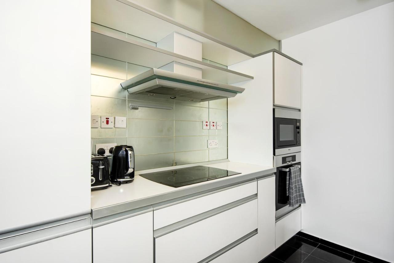 Large And Central 2 Bed Londres Exterior foto